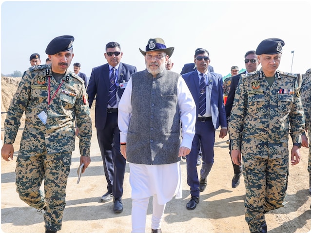 242 करोड़ के धमाके से पाकिस्तान की बढ़ी टेंशन; 'बीएसएफ अभेद्य दीवार है'