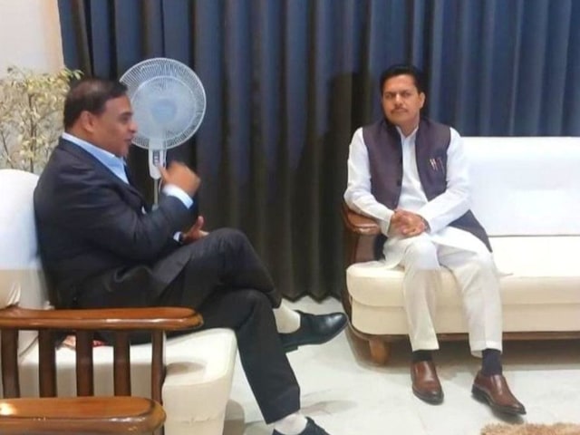 'हाथ' छोड़ 'कमल' थामेंगे भूपेन बोरा