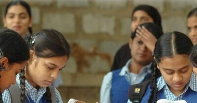 CGBSE 12th Board Exams Begin: Over 2.45 Lakh Students Participate Across 2396 Centers