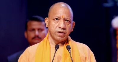 सीएम योगी का विपक्ष पर हमला.