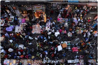 जो जमीन सरकारी है, वो जमीन हमारी है... चांदनी चौक में अवैध कब्जेदारों का बवाल