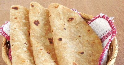 ब्रेकफास्ट की रोटी लंच तक रहेगी नरम, जानें चपाती को स्टोर करने का सही तरीका.