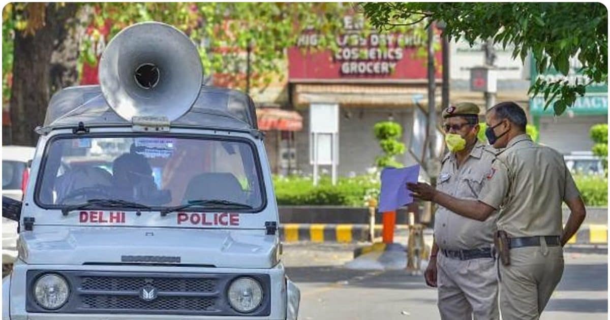 दिल्ली में डबल मर्डर से सनसनी, बेड बॉक्स में मिले मां-बेटी के शव, पड़ोसी पर पुलिस को शक