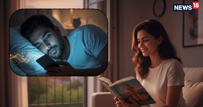 स्मार्टफोन से निकलने वाली नीली रोशनी (Blue Light) हमारे मस्तिष्क में 'मेलाटोनिन' नामक हार्मोन के उत्पादन को रोक देती है.