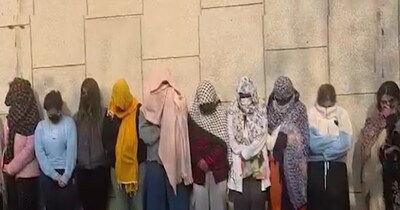 गाजियाबाद एक होटल में रेड.