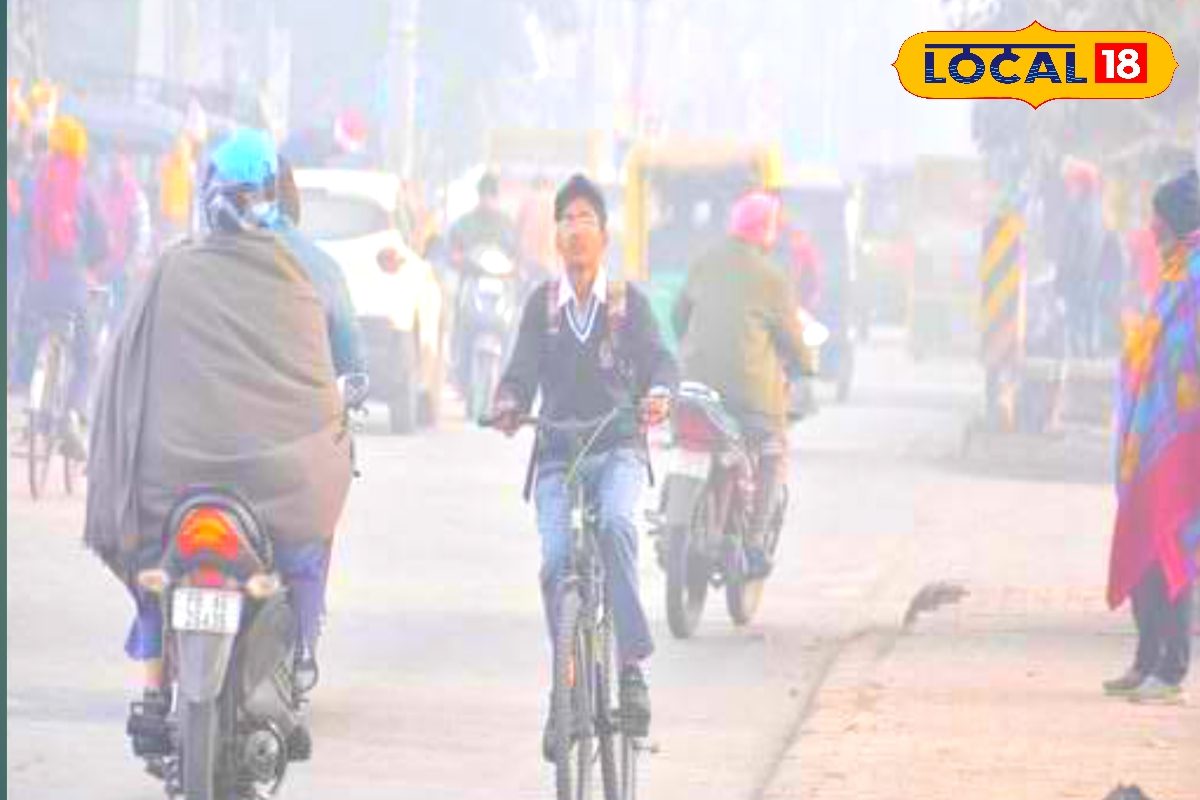 Bihar Weather: दरभंगा-मुजफ्फरपुर सहित 15 जिलों में आज कोहरे का अलर्ट, स्वेटर-टोपी की जरूरत कब तक? जानें अपडेट