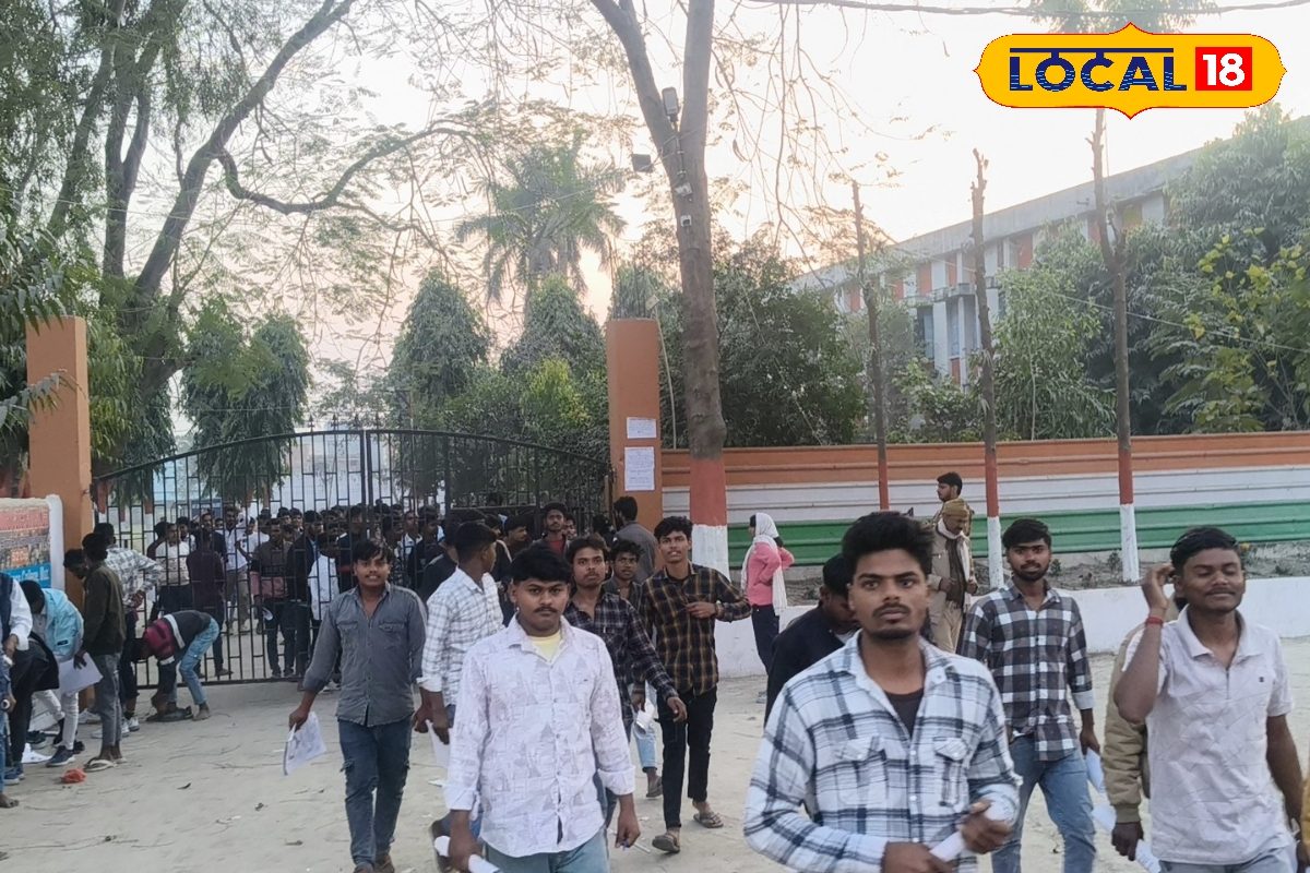 बिहार बोर्ड के स्टूडेंट्स ने बताया कैसा था पॉलिटिकल साइंस का पेपर, इंटर के छात्रों ने बताया परीक्षा का लेवल