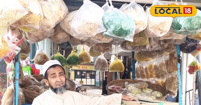 जानकारी देते दुकान संचालक 