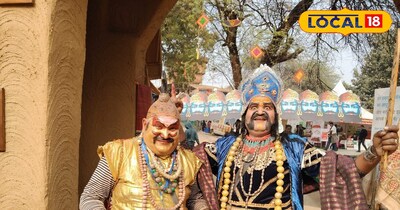 सूरजकुंड में बहुरूपिए...हंसी के साथ संघर्ष.