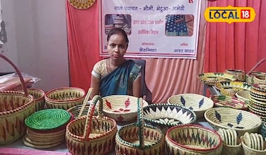 समूह में जुड़ी महिलाएं फाइल फोटो