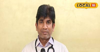 जानकारी देते डॉ. दीपक गुप्ता...