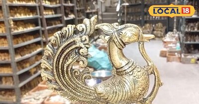 पीतल की इस मूर्ति की खूब आ रही डिमांड।
