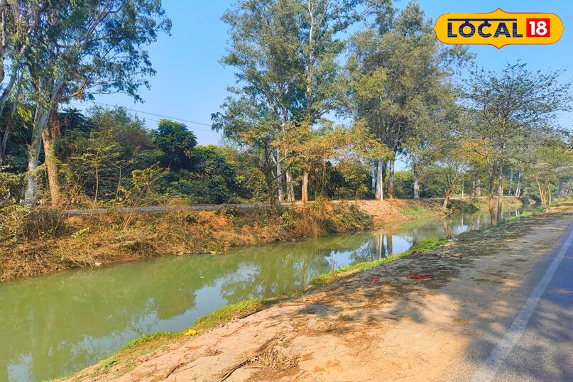 nahar wali road patna to dehri on sone, patna to dehri canal road, patna long drive route, scenic road bihar, patna road trip, dehri on sone travel route, indrapuri barrage nahar road, bihar beautiful roads, nahar road patna route, patna to aurangabad nahar road trip, बिहार नहर वाली रोड, पटना से डेहरी ऑन सोन रोड, पटना लॉन्ग ड्राइव रूट, बिहार सुंदर सड़क, सोन नदी किनारे सड़क, पटना टू डेहरी रोड, बिहार रोड ट्रिप, इंद्रपुरी बराज नहर रोड, पटना घूमने का रूट, बिहार ड्राइविंग रूट