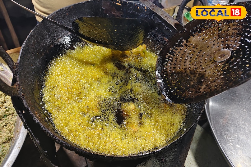 सरसों के तेल में होते हैं तैयार 