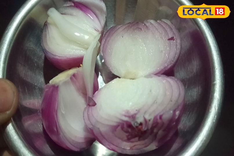 স্থানীয় 18 স্থানীয় 18