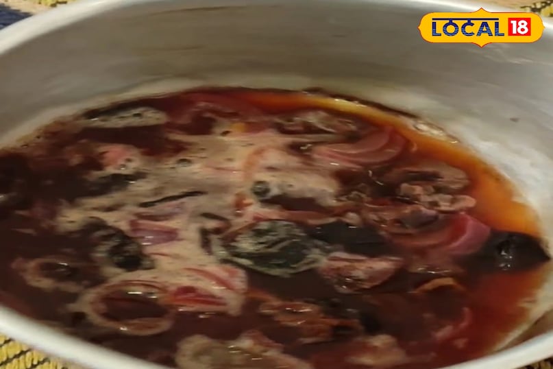 ঘরে তৈরি পেঁয়াজ শ্যাম্পু ঘরে তৈরি পেঁয়াজ শ্যাম্পু