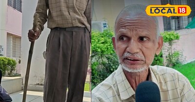 परमेश्वर कावड़े रैन बसेरा में रहते हैं.