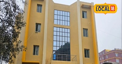 स्कूल की तस्वीर