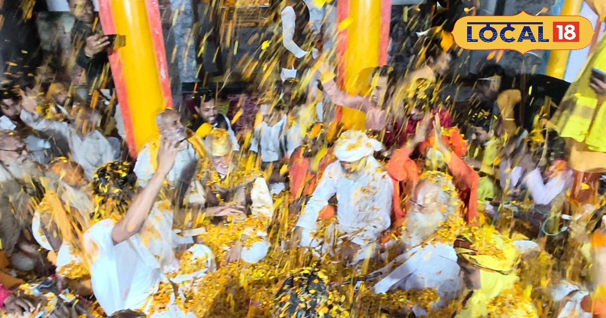 राम मंदिर से कनक भवन तक फाग उत्सव की धूम, रंगभरी एकादशी पर भक्ति में डूबी रामनगरी