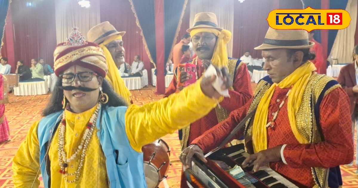 खान सर की शादी में जमाया था रंग, अब गाजीपुर में डिमांड, जानिए शायरी और चना जोरगरम ग्रुप की सक्सेस स्टोरी