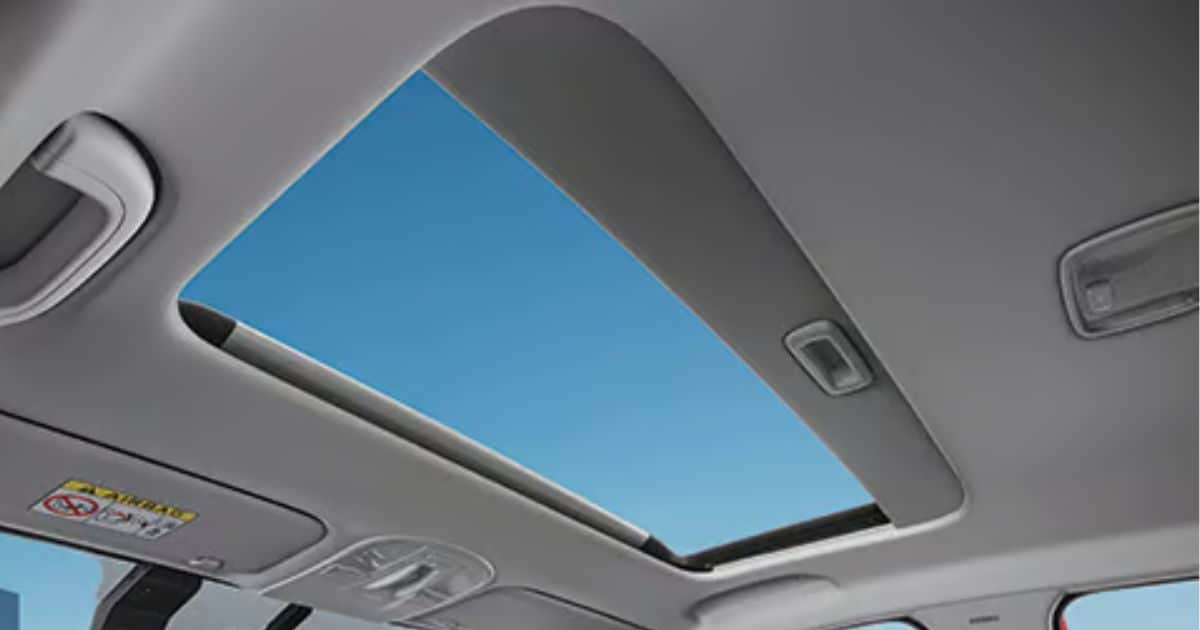 Sunroof, dashcam and 6 airbags! Amazing car has arrived in the market, bring it home for just ₹ 5.99 lakh