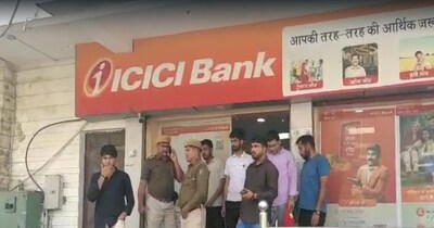 Major Fraud: Farmer's 128g Gold Auctioned by ICICI Bank Without Notice in Tonk