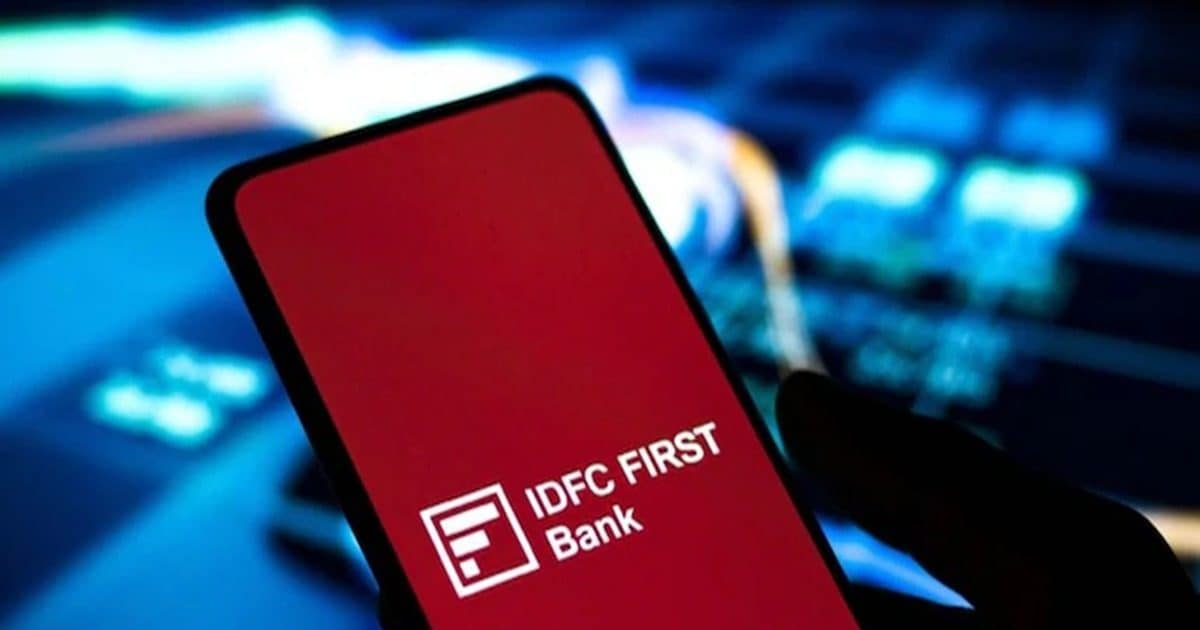 किसने किया आईडीएफसी फर्स्ट बैंक में 590 करोड़ रुपये का घोटाला, सबसे पहले कैसे चला पता, क्या IAS की पत्नी का भी रोल है? जानिये