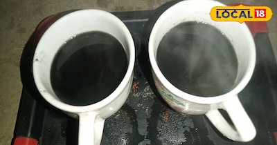 ब्लू टी जिसकी मांग आज पूरे भारत या विदेश में है. हर घर में लोग सेहत का ध्यान रखने के लिए या फिर अपने वजन को कम करने के लिए ब्लू टी पीते हैं. वैसे कहा जाता है कि दूध वाली चाय शरीर के लिए नुकसानदायक होती है, तो बहुत सारे लोग ब्लू टी, ग्रीन टी पीते हैं. 