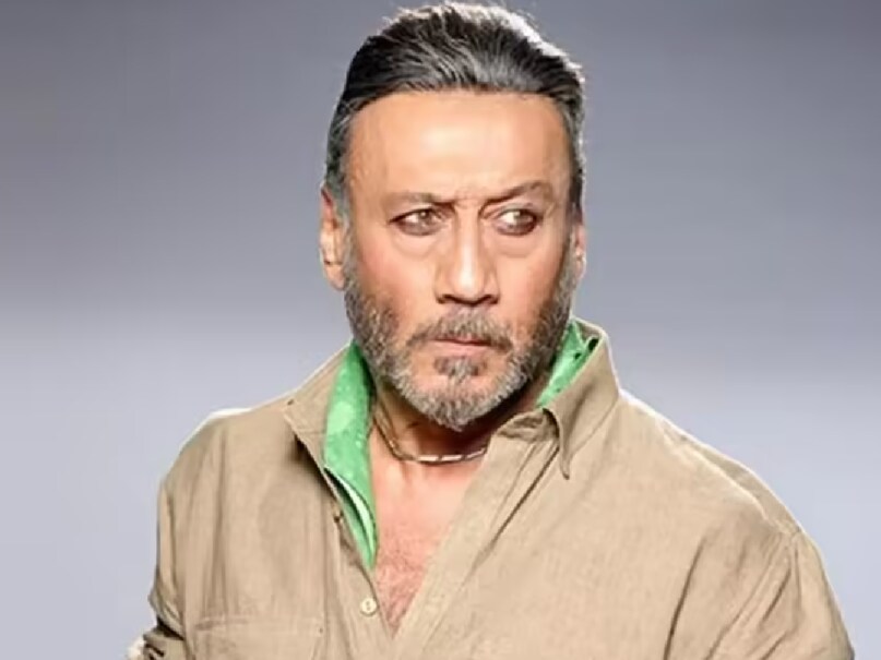 Jackie Shroff Life Story, Jackie Shroff Bankruptcy, Boom Movie Flop Reasons, Jackie Shroff Financial Crisis, जैकी श्रॉफ की जीवन कहानी, जैकी श्रॉफ का दिवालियापन, बूम फिल्म फ्लॉप होने के कारण, जैकी श्रॉफ का वित्तीय संकट