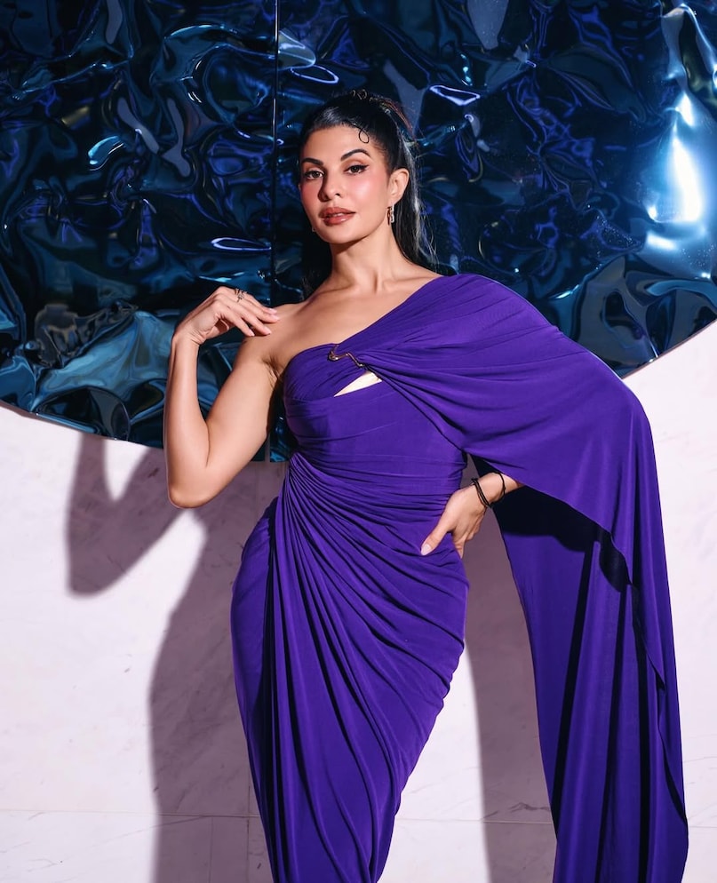 sukesh Chandrasekhar, सुकेश ने जैकलीन को दिया जैट, सुकेश चंद्रशेखर, जैकलीन फर्नांडीज, वैलेंटाइन डे, Sukesh Chandrashekhar Gifts Jacqueline Fernandez sukesh Chandrasekhar, सुकेश ने जैकलीन को दिया जैट, सुकेश चंद्रशेखर, जैकलीन फर्नांडीज, वैलेंटाइन डे, Sukesh Chandrashekhar Gifts Jacqueline Fernandez