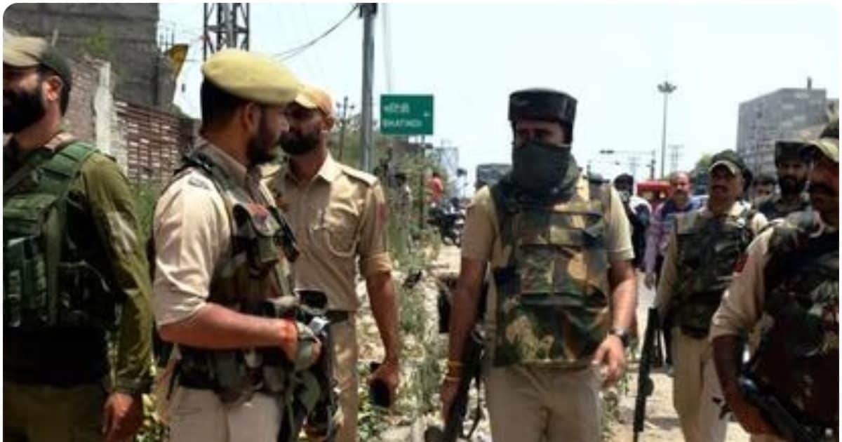 Jammu Kashmir Blast | Samba Mysterious Blast | तेज धमाके से दहला जम्मू-कश्मीर का सांबा, टूट गए घरों के शीशे, पूरे इलाके में दहशत