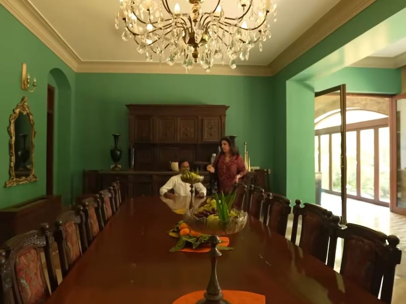 Javed Akhtar, Shabana Azmi, Javed Akhtar And Shabana Azmi Khandala Home, Javed Akhtar And Shabana Azmi Inside pics of Khandala Home, Javed Akhtar And Shabana Azmi home Sukoon, Sukoon Inside pic, जावेद अख्तर, शबाना आजमी , सुकून, जावेद अख्तर और शबाना आजमी के घर की इनसाइड पिक्स