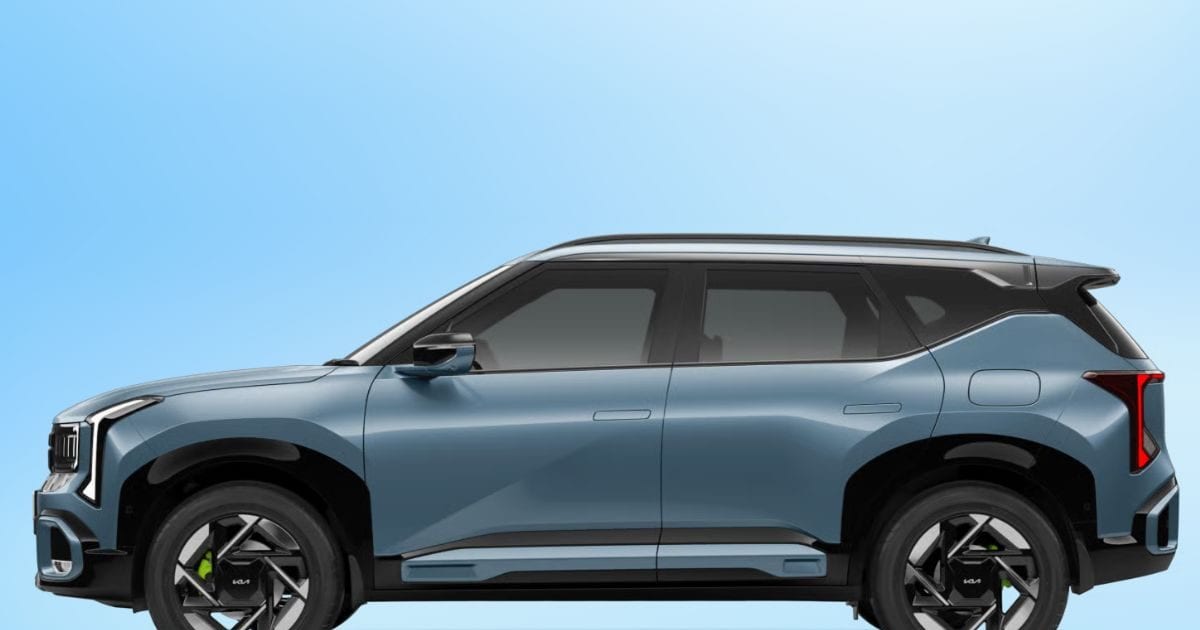 25 KM Mileage, Sunroof and 6 Airbags! This hybrid SUV is coming to create a stir in the market
