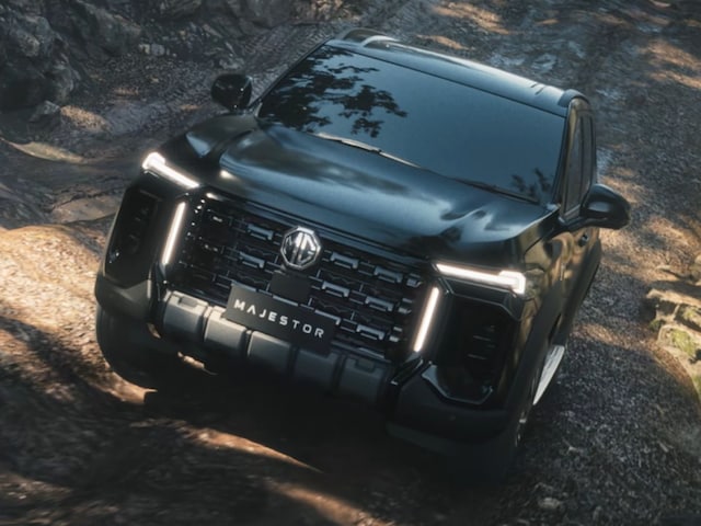 Fortuner की मार्केट खाने आ रही ये SUV?