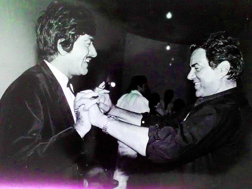 Dharmendra vs Raj Kumar fight, Dharmendra Raj Kumar Kaajal movie, Raj Kumar called Dharmendra monkey, Bollywood ego clashes, Dharmendra angry on sets, धर्मेंद्र बनाम राज कुमार की लड़ाई, धर्मेंद्र राज कुमार काजल फिल्म, राज कुमार ने धर्मेंद्र को बंदर कहा, बॉलीवुड का अहंकार टकराया, सेट पर भड़के धर्मेंद्र