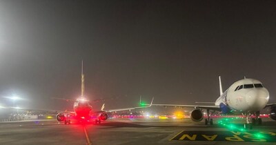 मुंबई एयरपोर्ट पर दो व‍िमानों में हुई टक्‍कर.