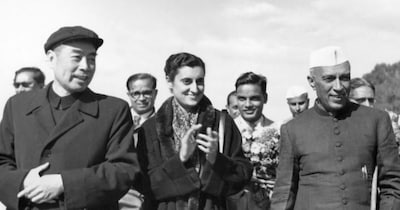 जवाहर लाल नेहरू और इंदिरा गांधी को लेकर बीजेपी ने सवाल उठाए हैं. (File Photo-PTI)