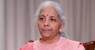 वित्‍त मंत्री ने बजट पर बात की. 