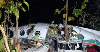 यह विमान रात करीब 10 बजे दिल्ली पहुंचने वाला था, लेकिन उससे पहले ही यह हादसे का शिकार हो गया.