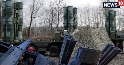 S-400 Triumf Air Defence System: S-400 एयर डिफेंस सिस्‍टम से पैंटसिर S-1 को इंटीग्रेट करने की योजना पर विचार किया जा रहा है. इसका उद्देश्‍य लो-फ्लाइंग ड्रोन और पाथ बदलने वाली क्रूज मिसाइल को इंटरसेप्‍ट कर उसे तबाह करना है. (फाइल फोटो/Reuters)