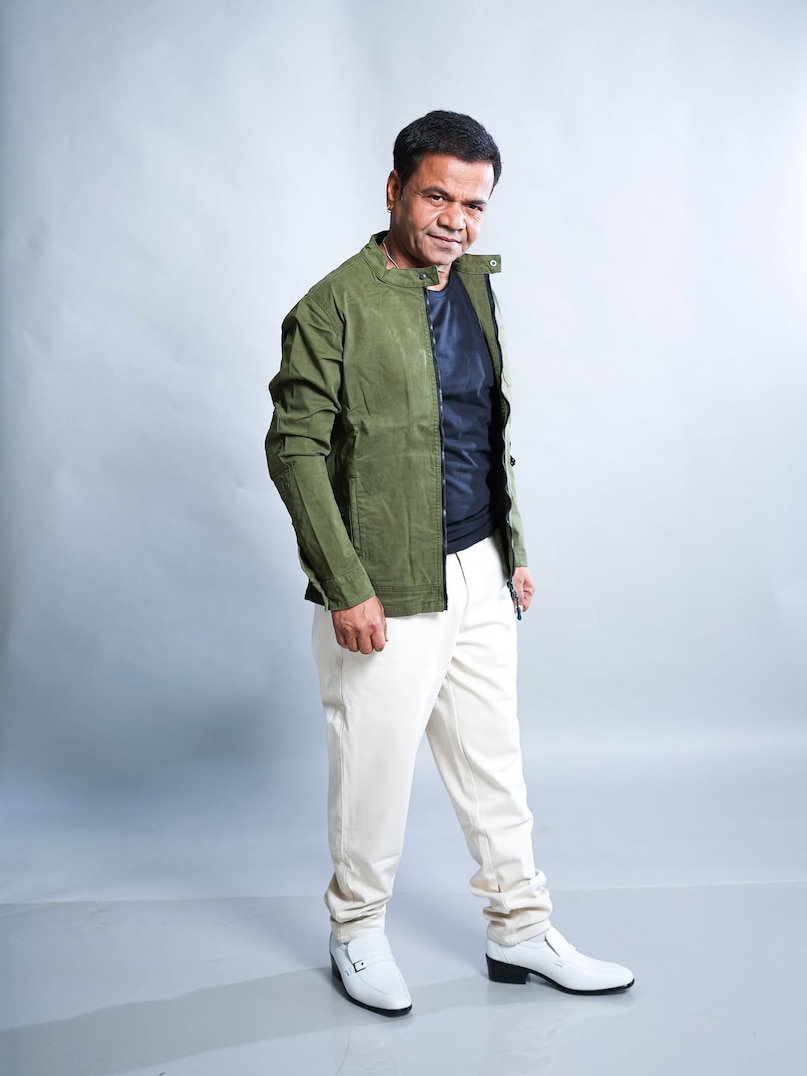 rajpal yadav, rajpal yadav wife, rajpal yadav bollywood support, rajpal yadav news, rajpal yadav movies, rajpal yadav family, rajpal yadav tihar jail, 