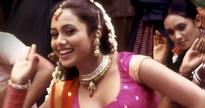 24 साल पुराना 'छलका छलका रे' आज भी हल्दी की शान, रानी मुखर्जी का चुलबुला अंदाज बरकरार.