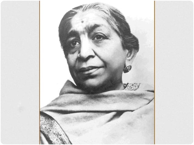 जब भारत की लाज बचाने के लिए 'शेरनी' बन गई थीं सरोजिनी नायडू