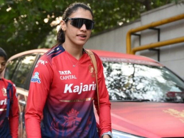   'দ্য হান্ড্রেড'-এ স্মৃতি মন্ধনার বিস্ফোরক এন্ট্রি, পেয়েছেন ৫০ হাজার পাউন্ড 