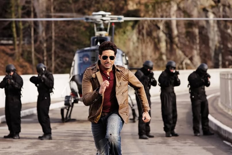 Abhishek bachchan, Abhishek bachchan Birthday, Abhishek bachchan 50th Birthday, Abhishek bachchan unknown facts, Abhishek bachchan networth, Abhishek bachchan family, Abhishek bachchan struggle story, अभिषेक बच्चन, अभिषेक बच्चन का बर्थडे, अभिषेक बच्चन के अननोन फैक्ट्स