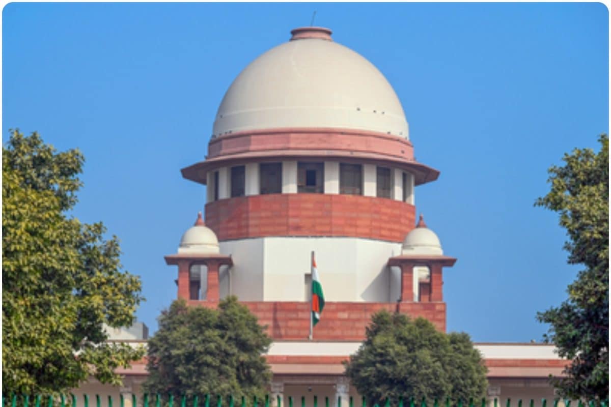 नागरिकता दी है तो छत भी दो पाकिस्तानी हिंदुओं के लिए सुप्रीम कोर्ट बनी ढाल मजनू का टीला में बुलडोजर पर रोक