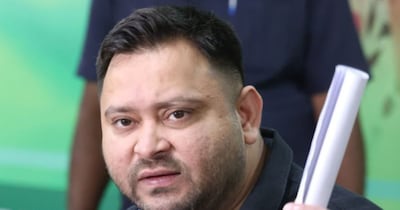 तेजस्वी यादव ने बिहार में लॉ एंड ऑर्डर को लेकर फिर से सवाल उठाया है.