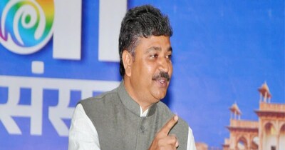 Tikaram Juli Slams Govt with 'Nayak' Film Analogy in Rajasthan Assembly