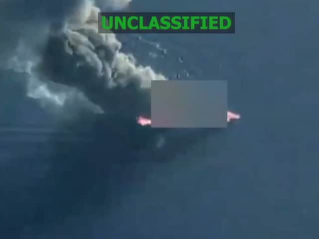 US turns the sea red with blood, on one hand threatens Iran, on the other hand leaves 11 people in rags