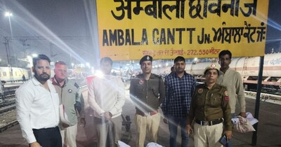 अंबाला कैंट रेलवे स्टेशन पर 55 किलो गांजा के साथ बिहार की दो महिला तस्कर गिरफ्तार.